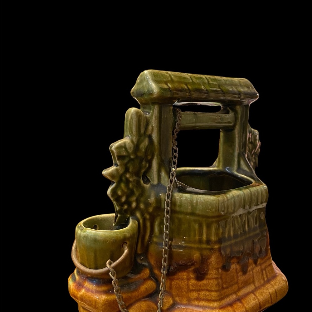 Vintage McCoy Pottery Ceramic Wishing Well Planter Green Brown Glaze EVC - Picture 2 of 6